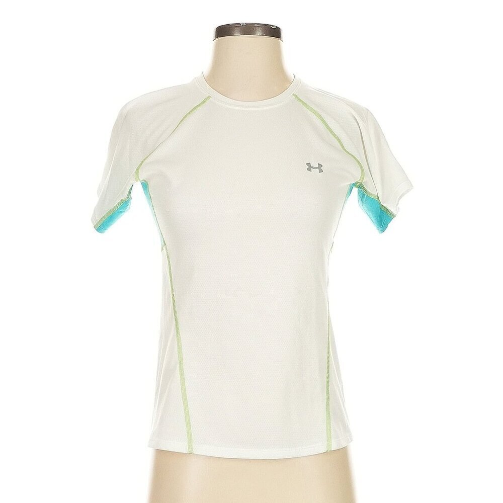 Under Armour Size S Active t-shirt